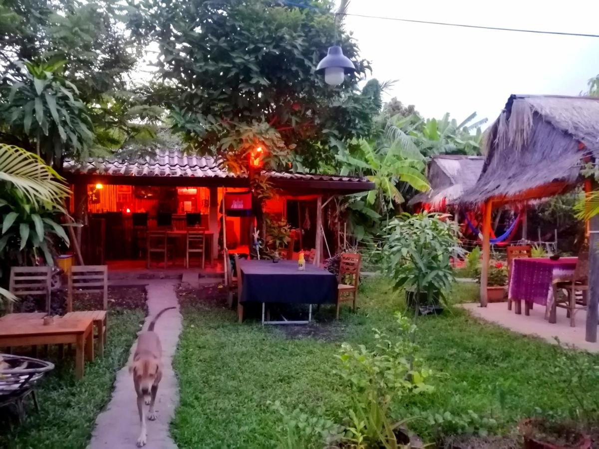 Tortuga Guesthouse กำปอต ภายนอก รูปภาพ
