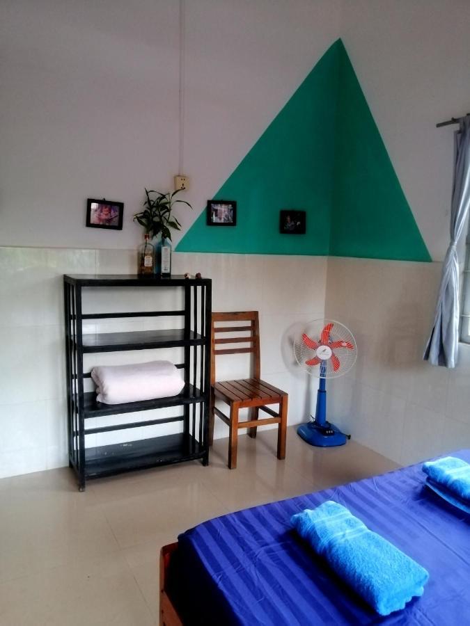 Tortuga Guesthouse กำปอต ภายนอก รูปภาพ