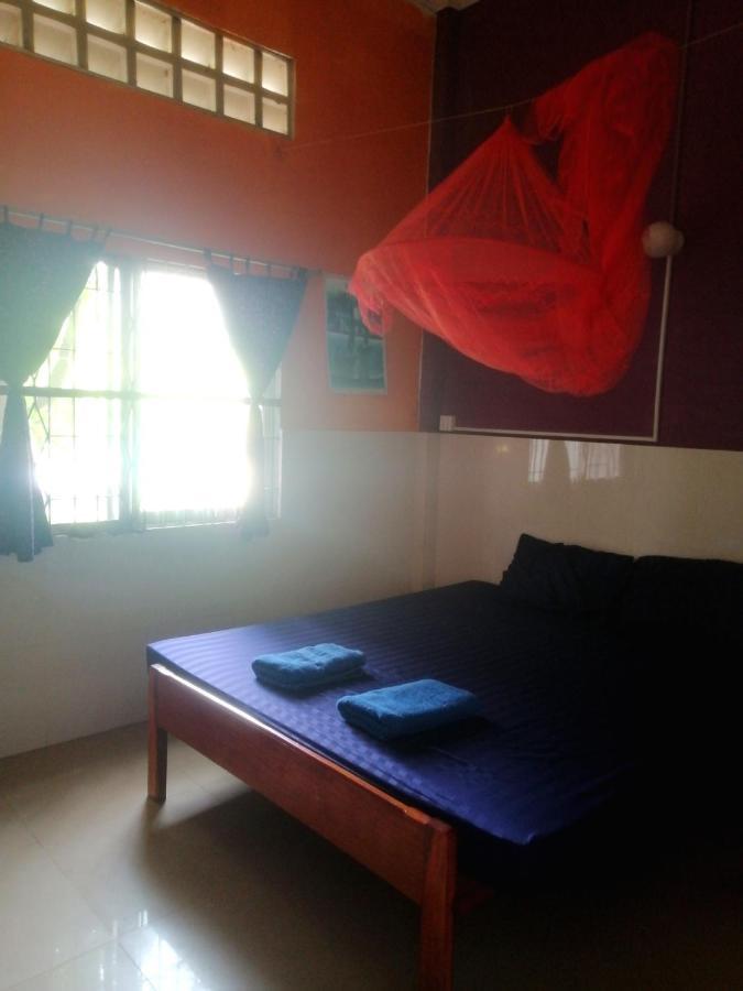 Tortuga Guesthouse กำปอต ภายนอก รูปภาพ